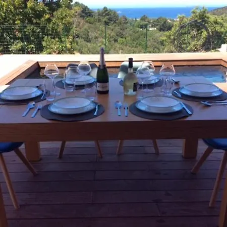 T4 Vue Mer Porticcio Villa *